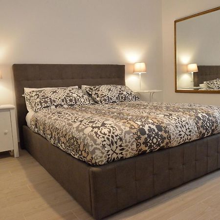 Casa Di Alessandra Rome Bagian luar foto
