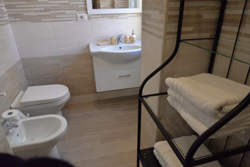 Casa Di Alessandra Rome Bagian luar foto